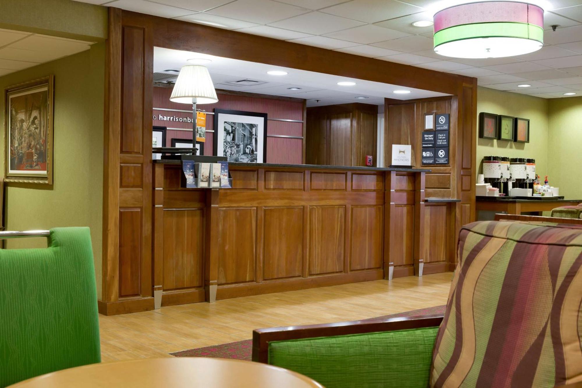 Hampton Inn Harrisonburg - University Exterior foto